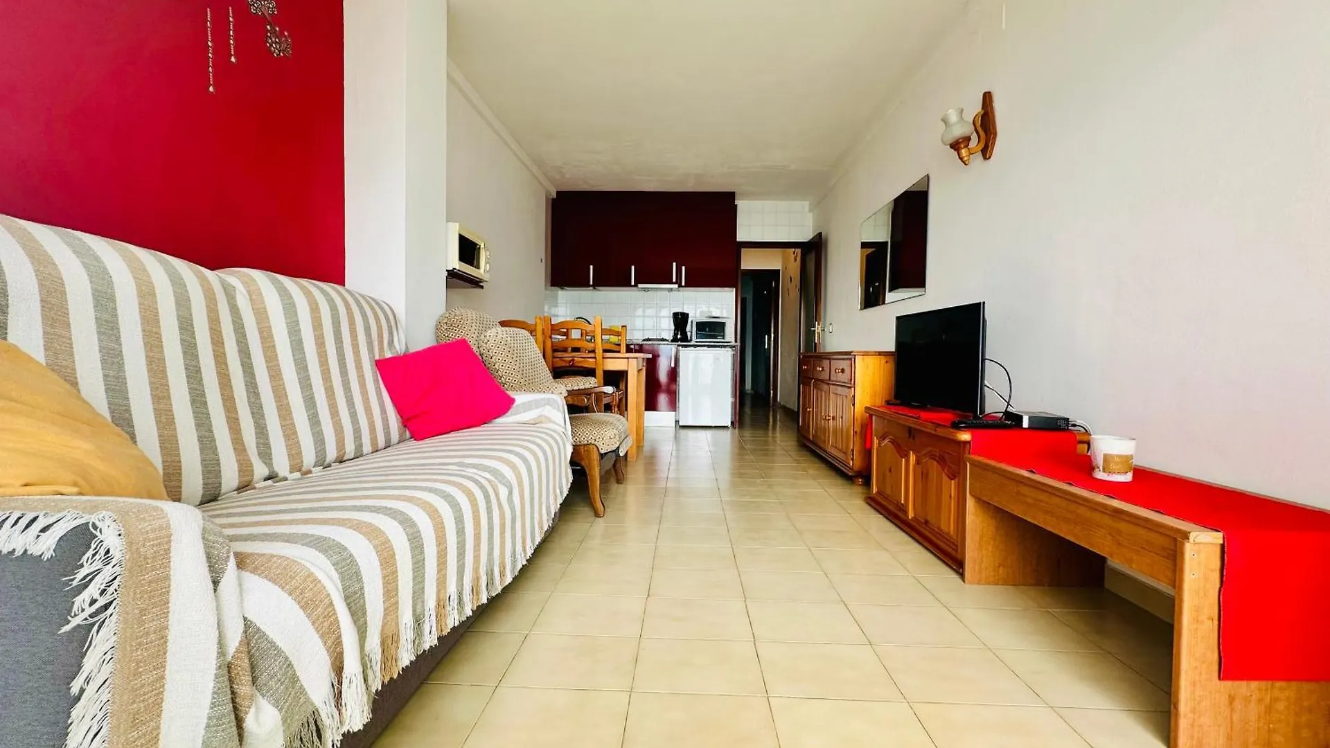 Global Immo 1011 Meda Chica Apartment Roses 0*,  Spain